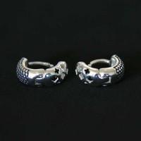 Silver Earring 925 Click with Polka Dots Texture