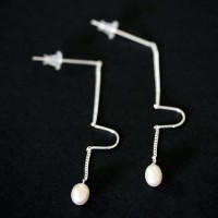 Balance 925 Silver Earring with Pearl