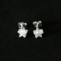 Earring 925 Silver Point Light Star with Zirconia Stone