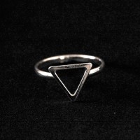 925 Silver Triangle Ring