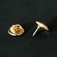 Bottom Brooch Gold Plated Administration