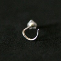 Nostril piercing 316L Surgical Steel 0.5mm x 7mm Heart