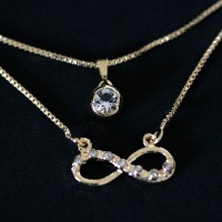 Semi Choker Jewelry Gold Plated Infinity Pendant with Zirconia Stones and 45cm light bulb