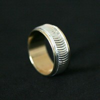 Semi Ring Jewelry Gold Plated with Silver Stripped