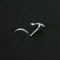 Piercing of 18k Gold Nose Dolphin with 01 Stone of Zirconia