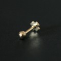 Piercing Microbel de Orelha de Ouro 18k de Cruz de Malta com Pedras Zirconia